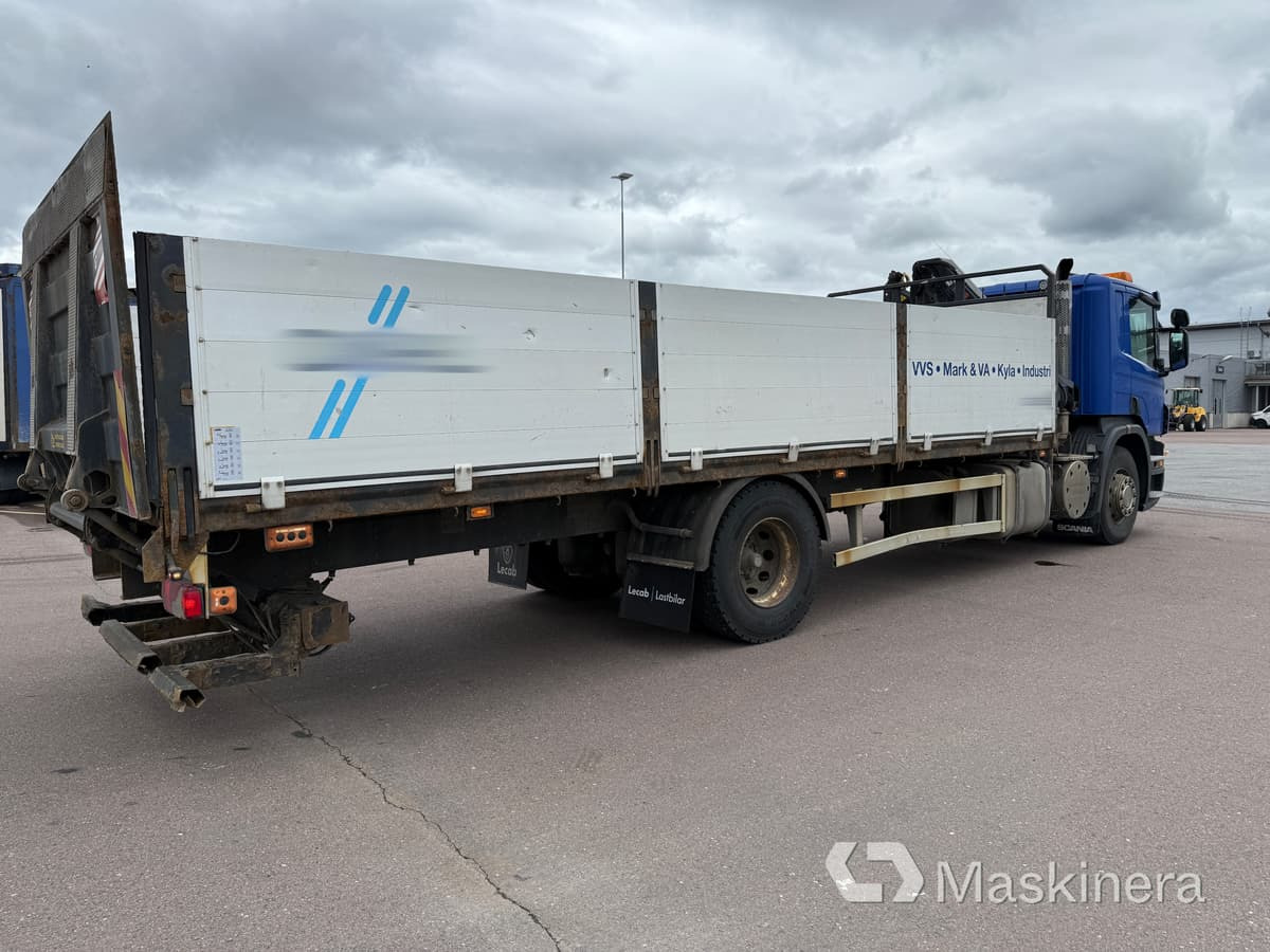 Brädgårdsbil med kran Scania P320 - Camion plateau, Camion grue: photos 5 Brädgårdsbil med kran Scania P320 - Camion plateau, Camion grue: photos 5