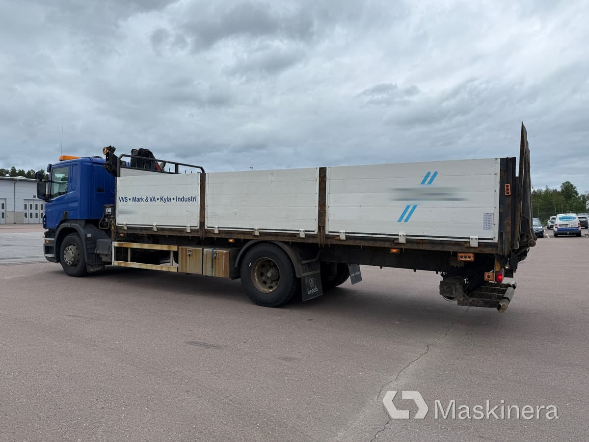 Brädgårdsbil med kran Scania P320 - Camion plateau, Camion grue: photos 3 Brädgårdsbil med kran Scania P320 - Camion plateau, Camion grue: photos 3