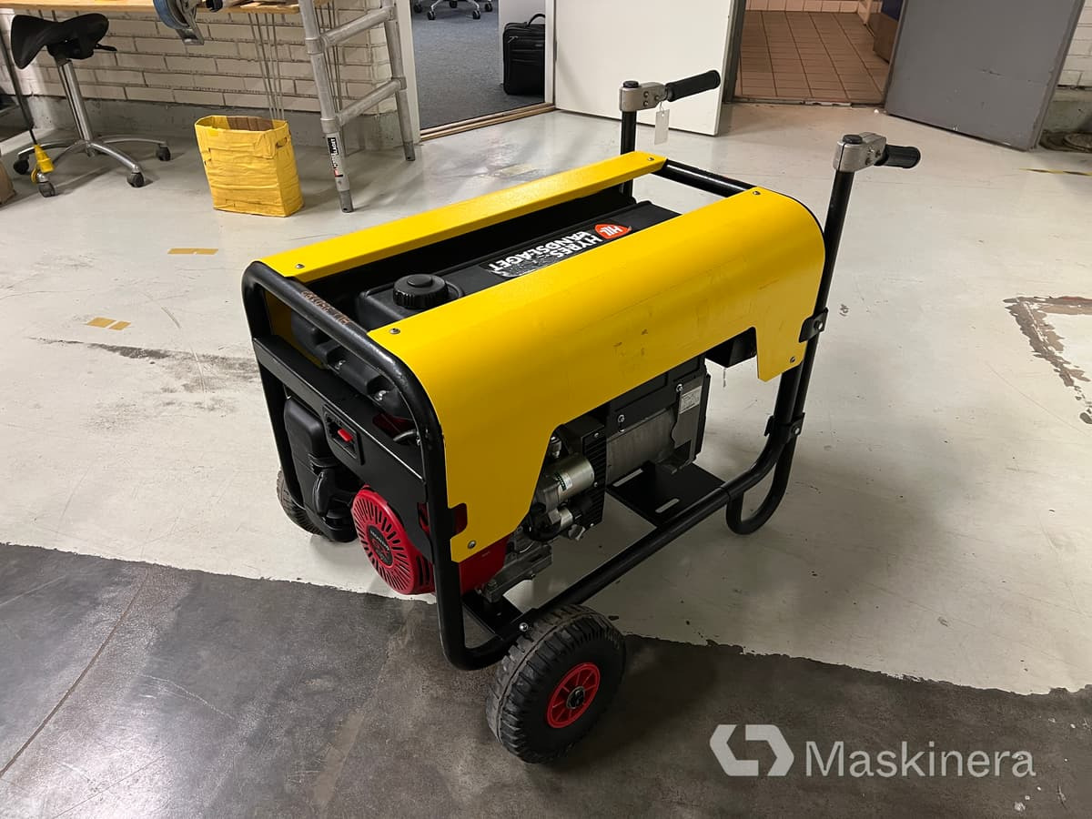 Elverk Atlas Copco QEP R8 - Groupe électrogène: photos 1 Elverk Atlas Copco QEP R8 - Groupe électrogène: photos 1