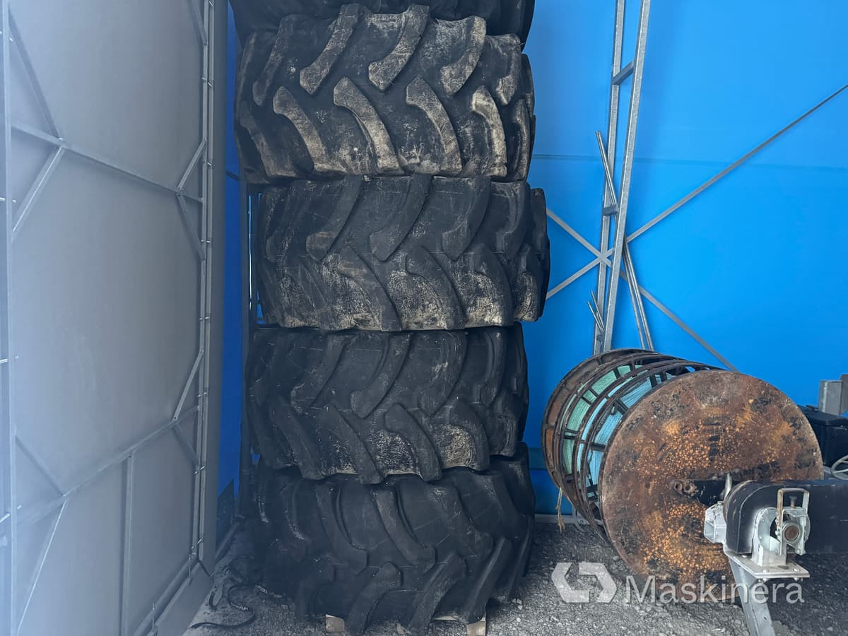 Entreprenadhjul till Huddig, Trelleborg 710/55-34 LS2 - Roue complète pour Engins de chantier: photos 3 Entreprenadhjul till Huddig, Trelleborg 710/55-34 LS2 - Roue complète pour Engins de chantier: photos 3