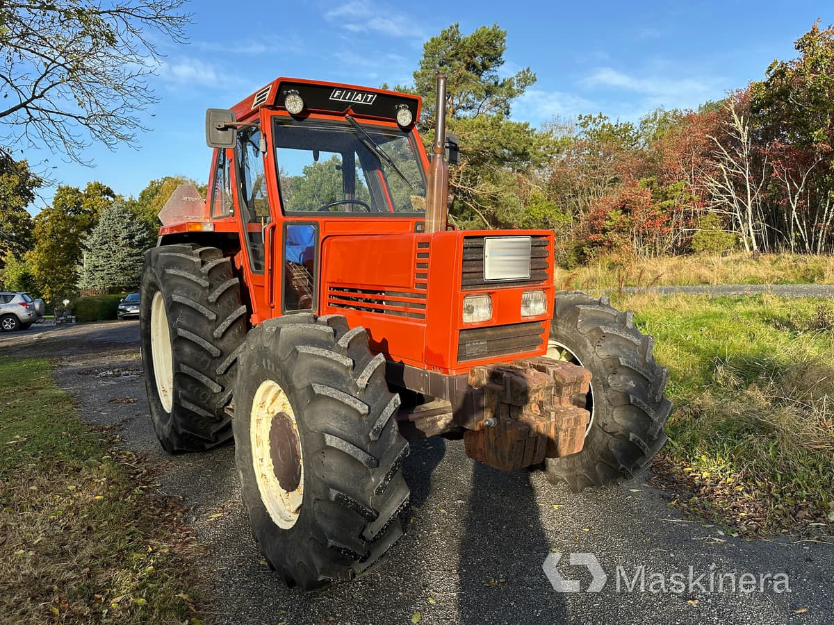Fiat 880DT Traktor Fiat 880DT - Tracteur agricole: photos 1 Fiat 880DT Traktor Fiat 880DT - Tracteur agricole: photos 1