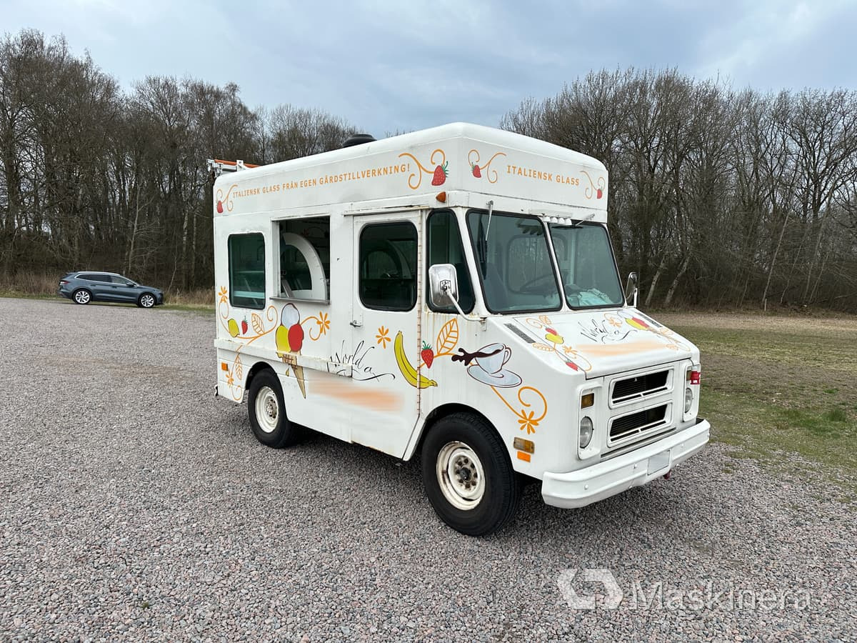 Foodtruck Chevrolet 1973 - Fourgonnette: photos 3 Foodtruck Chevrolet 1973 - Fourgonnette: photos 3