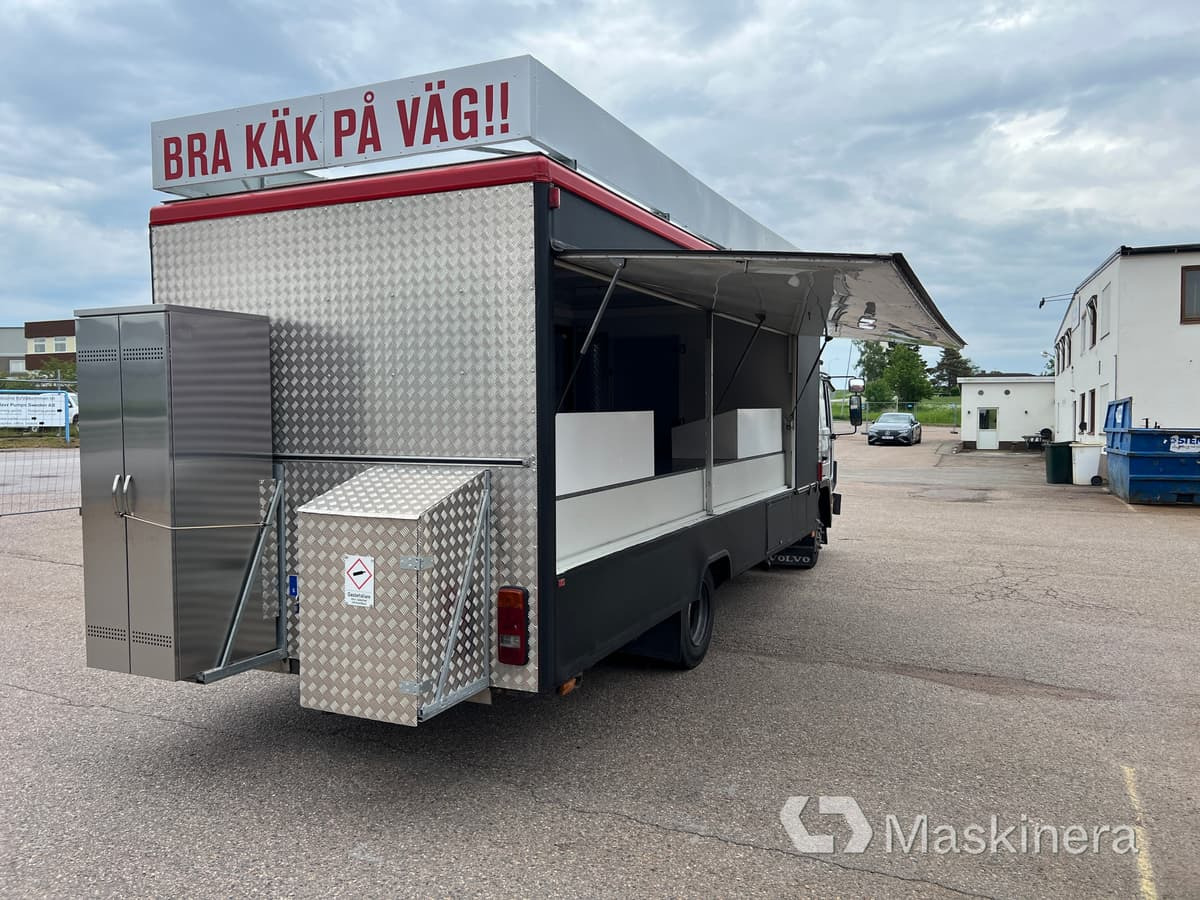 Foodtruck Volvo FL611 4X2 - Camion magasin: photos 5 Foodtruck Volvo FL611 4X2 - Camion magasin: photos 5