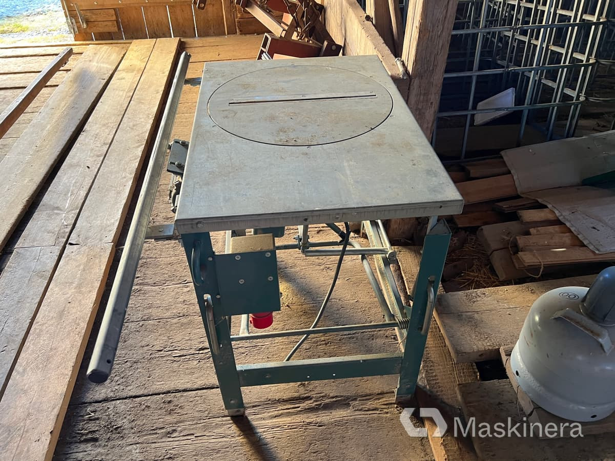 Gjerdesåg Ernex 1603 med rullbanor & spånsug - Machine à bois: photos 3 Gjerdesåg Ernex 1603 med rullbanor & spånsug - Machine à bois: photos 3