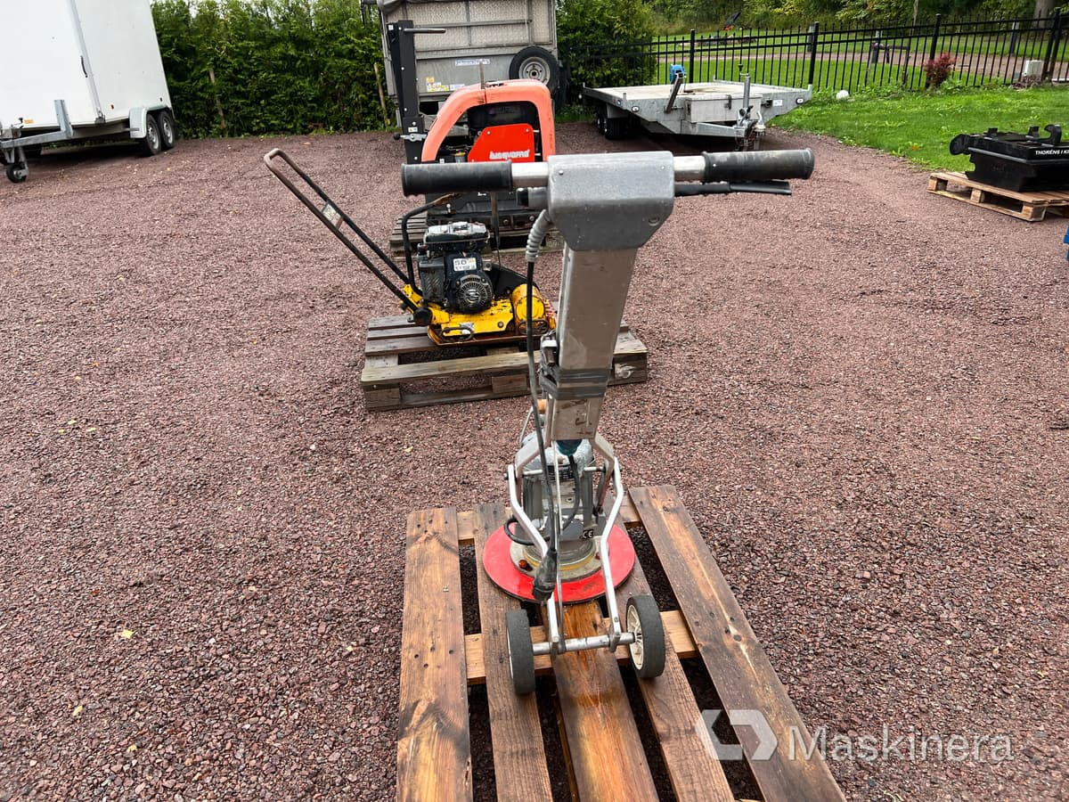 Golvslipmaskin Weber ABS 8331 - Matériel de chantier: photos 4 Golvslipmaskin Weber ABS 8331 - Matériel de chantier: photos 4