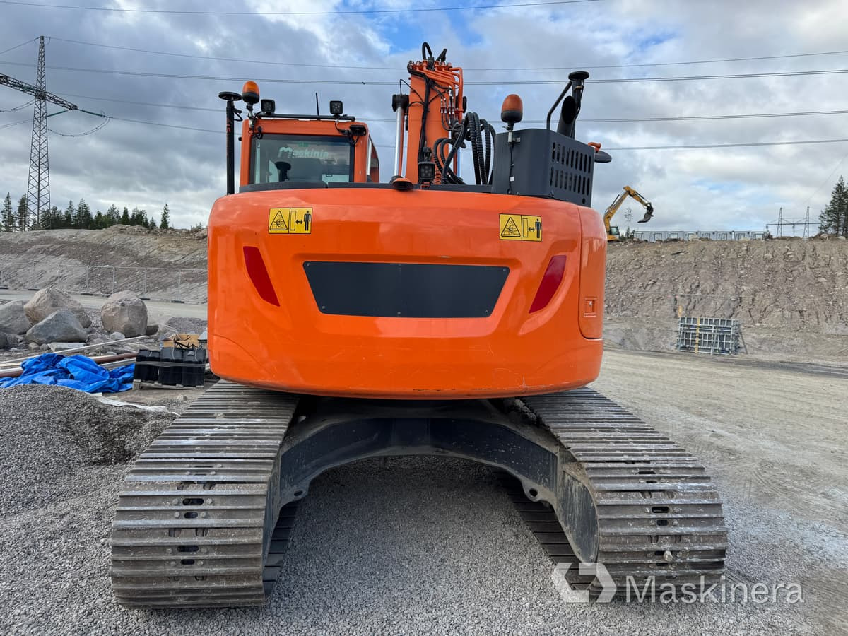 Grävmaskin Doosan DX235LCR-5 med L5 grävsystem - Pelle sur chenille: photos 4 Grävmaskin Doosan DX235LCR-5 med L5 grävsystem - Pelle sur chenille: photos 4