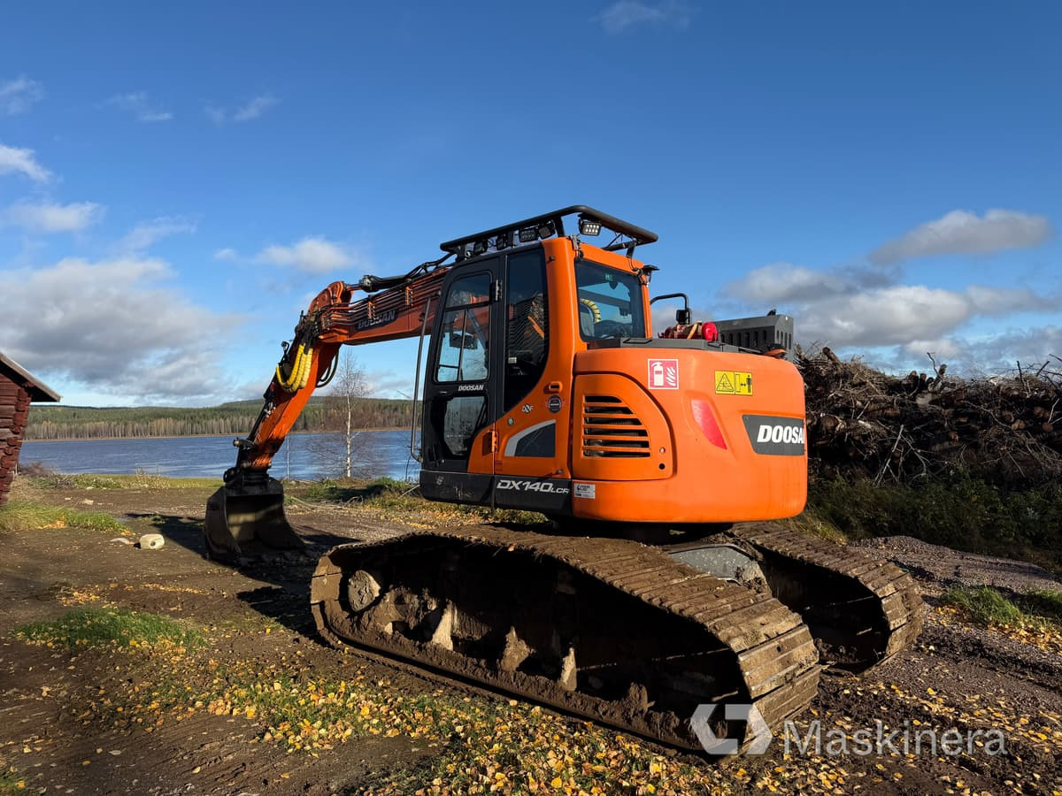 Grävmaskin Doosan DX140LCR-5 / Skördaraggregat 25RH - Pelle sur chenille: photos 3 Grävmaskin Doosan DX140LCR-5 / Skördaraggregat 25RH - Pelle sur chenille: photos 3