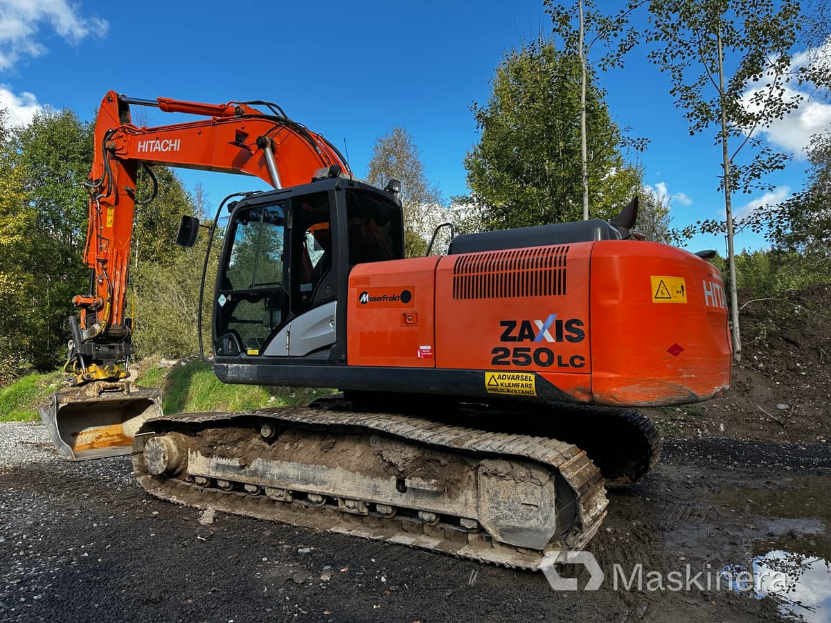 Grävmaskin Hitachi ZX250LC-5B - Pelle sur chenille: photos 3 Grävmaskin Hitachi ZX250LC-5B - Pelle sur chenille: photos 3