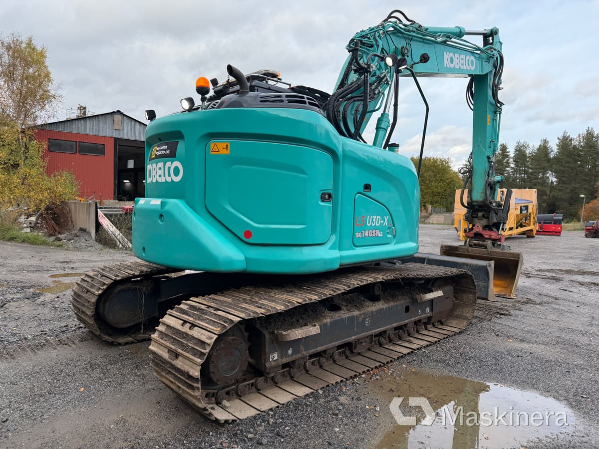 Grävmaskin Kobelco SK140SRLC-7 - Pelle sur chenille: photos 5 Grävmaskin Kobelco SK140SRLC-7 - Pelle sur chenille: photos 5