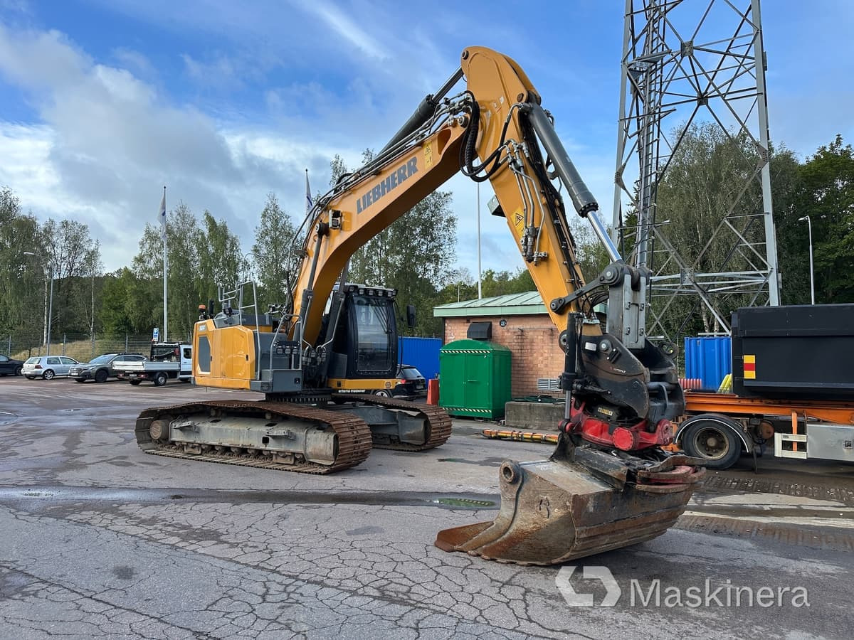 Grävmaskin Liebherr R924 WLC med maskinstyrning - Pelle sur chenille: photos 1 Grävmaskin Liebherr R924 WLC med maskinstyrning - Pelle sur chenille: photos 1