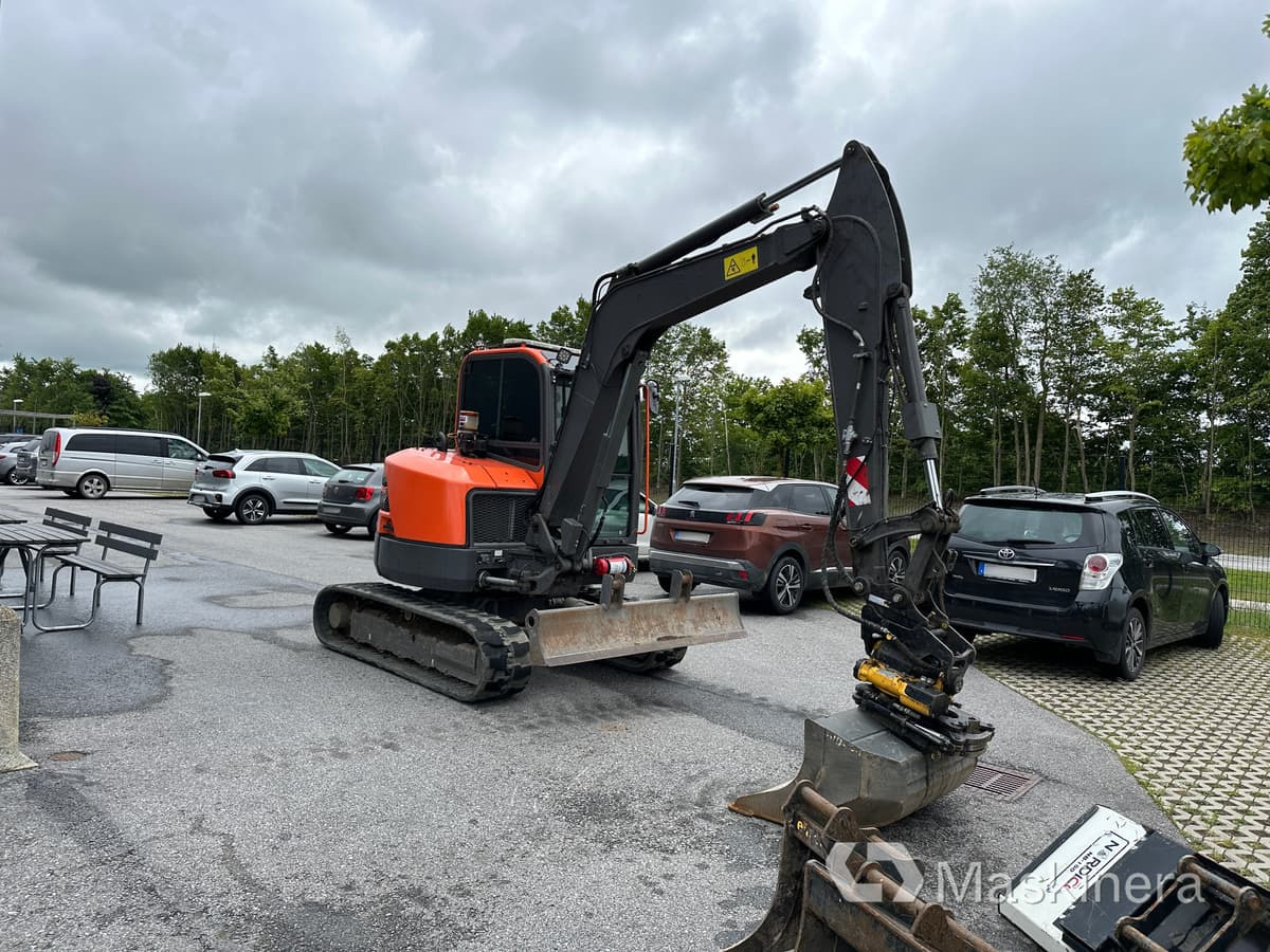 Grävmaskin Volvo ECR58D - Pelle sur chenille: photos 3 Grävmaskin Volvo ECR58D - Pelle sur chenille: photos 3