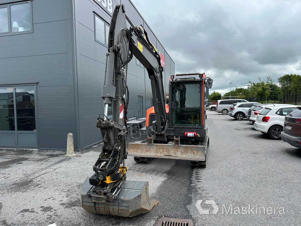 Grävmaskin Volvo ECR58D - Pelle sur chenille: photos 2 Grävmaskin Volvo ECR58D - Pelle sur chenille: photos 2