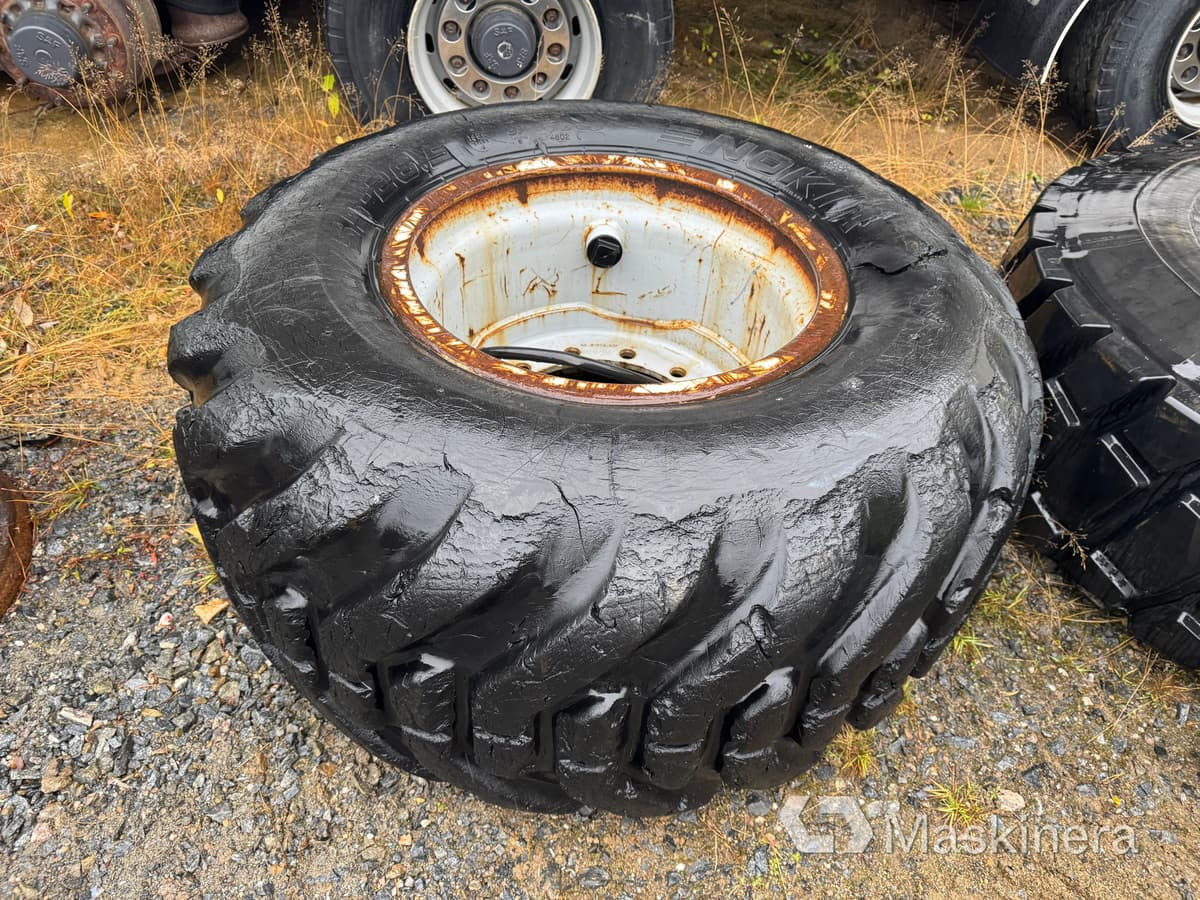 Hjul Nokian L-2 600/55-26.5 - Roue complète pour Engins de chantier: photos 1 Hjul Nokian L-2 600/55-26.5 - Roue complète pour Engins de chantier: photos 1