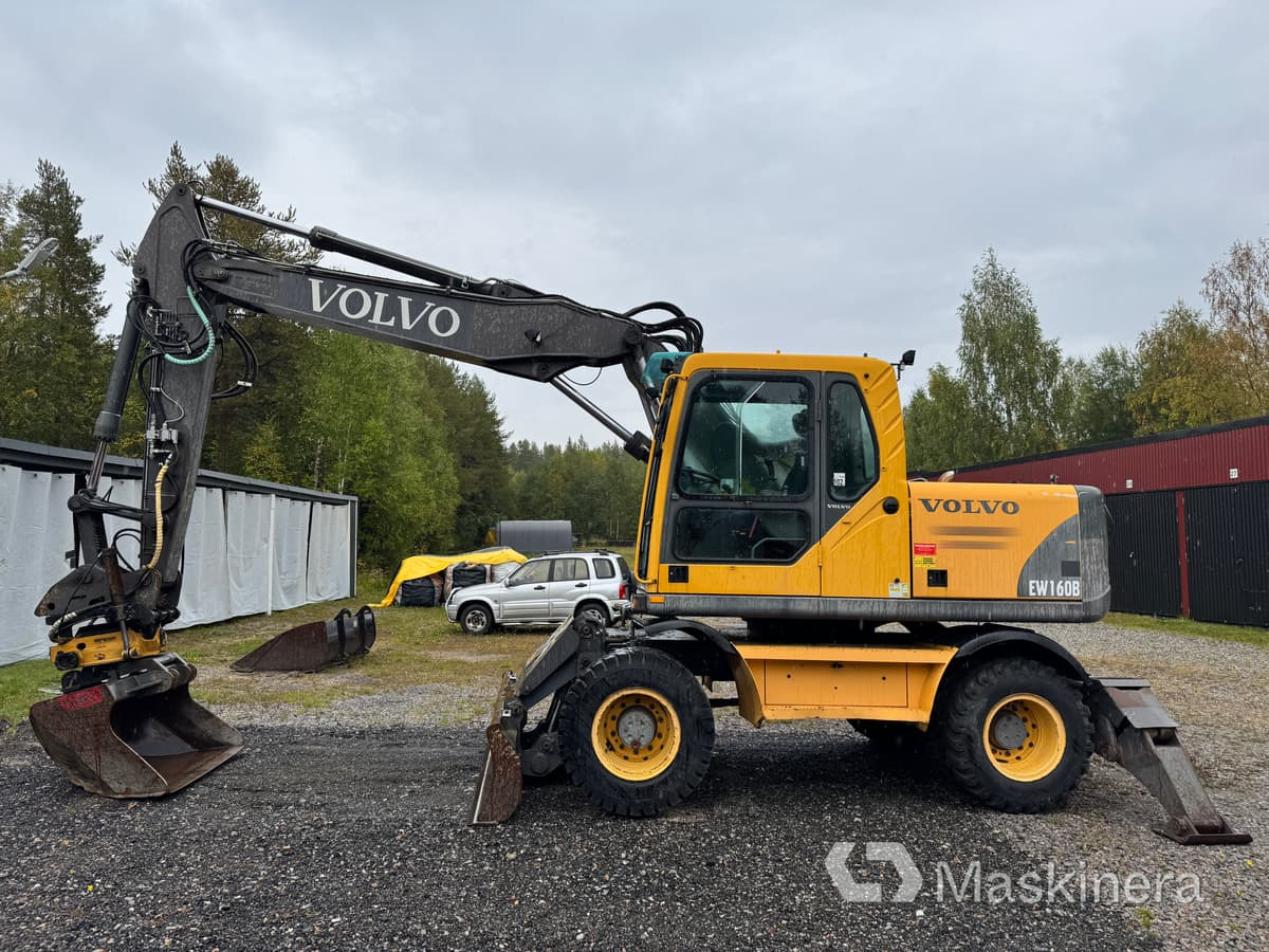 Hjulgrävare Volvo EW160B med tillbehör - Pelle sur chenille: photos 2 Hjulgrävare Volvo EW160B med tillbehör - Pelle sur chenille: photos 2