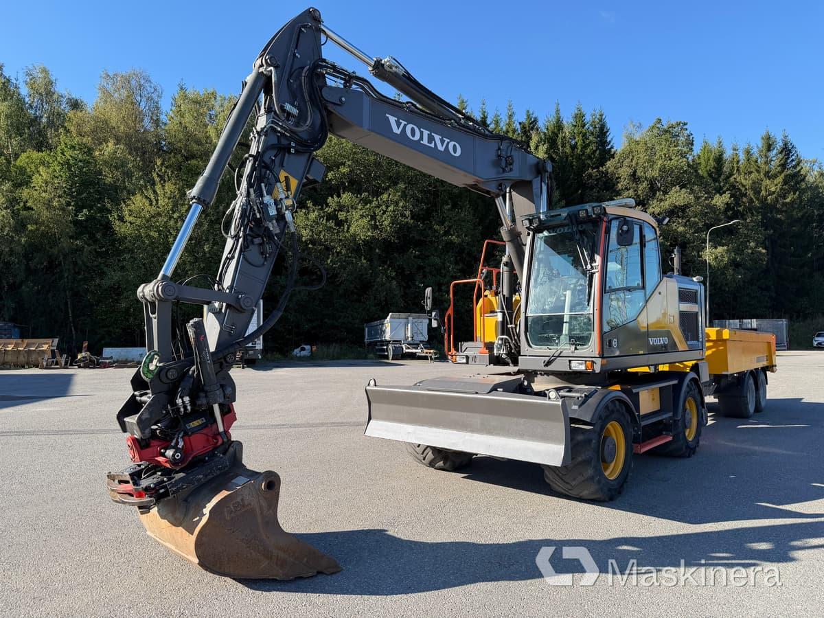 Hjulgrävare Volvo EW160E med tillbehör - Pelle sur chenille: photos 1 Hjulgrävare Volvo EW160E med tillbehör - Pelle sur chenille: photos 1