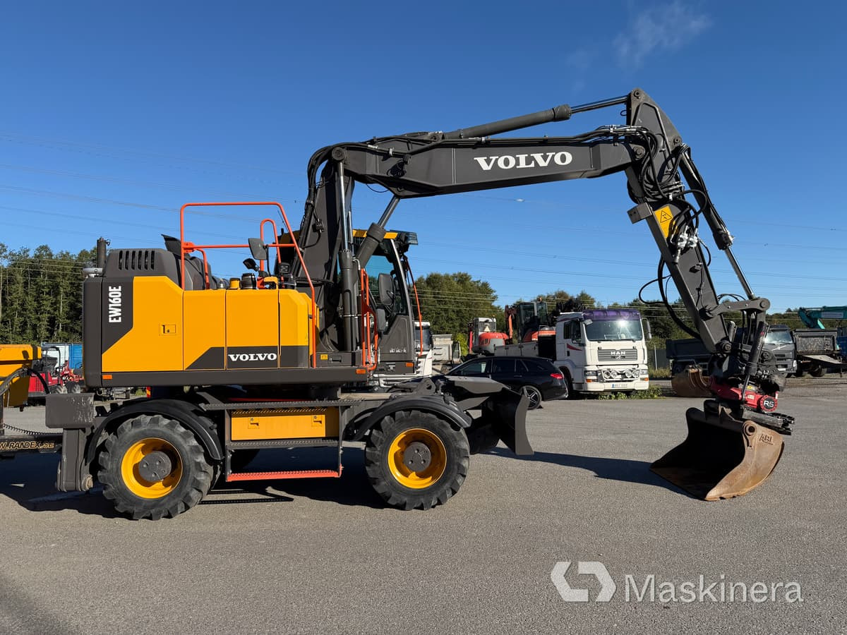 Hjulgrävare Volvo EW160E med tillbehör - Pelle sur chenille: photos 5 Hjulgrävare Volvo EW160E med tillbehör - Pelle sur chenille: photos 5