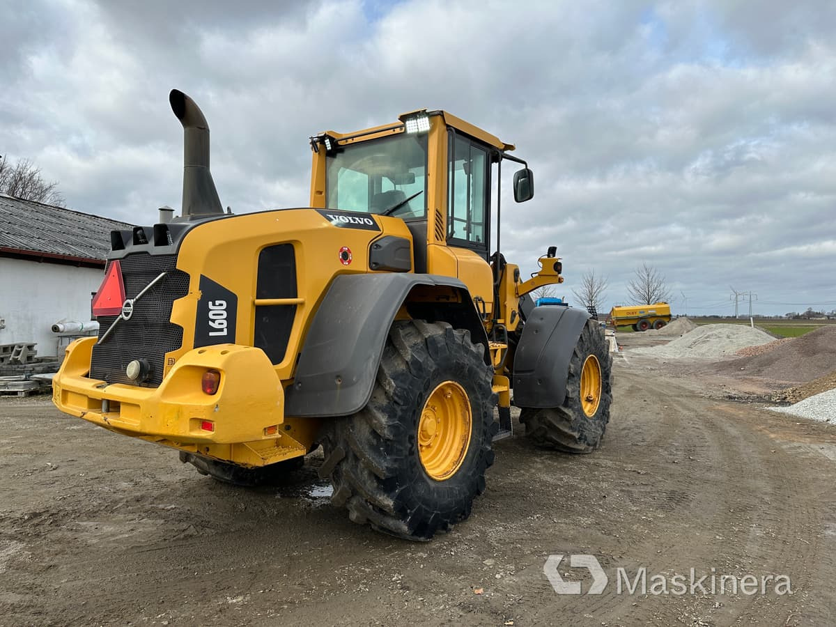 Hjullastare Volvo L60G - Chargeuse sur pneus: photos 5 Hjullastare Volvo L60G - Chargeuse sur pneus: photos 5