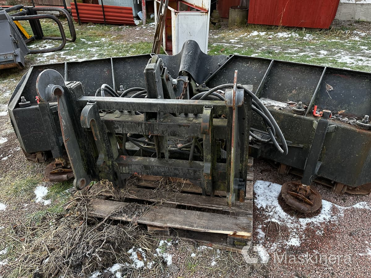 Holms KHV320 Vikplog Holms KHV 320 - Lame à neige: photos 5 Holms KHV320 Vikplog Holms KHV 320 - Lame à neige: photos 5