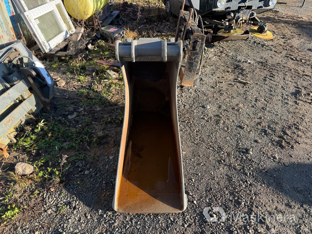 Kabelskopa / Smalskopa B20 fäste - Godet pour pelle: photos 2 Kabelskopa / Smalskopa B20 fäste - Godet pour pelle: photos 2