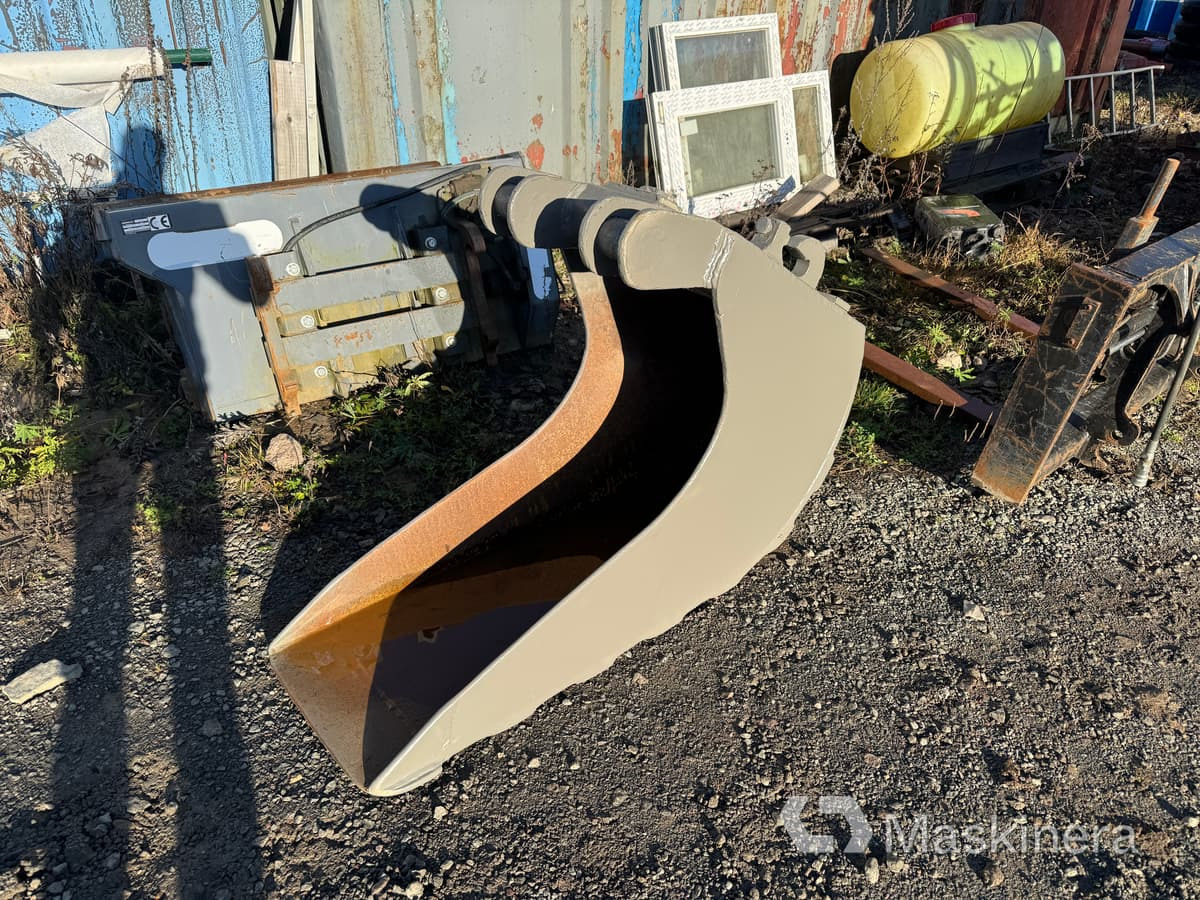 Kabelskopa / Smalskopa B20 fäste - Godet pour pelle: photos 1 Kabelskopa / Smalskopa B20 fäste - Godet pour pelle: photos 1