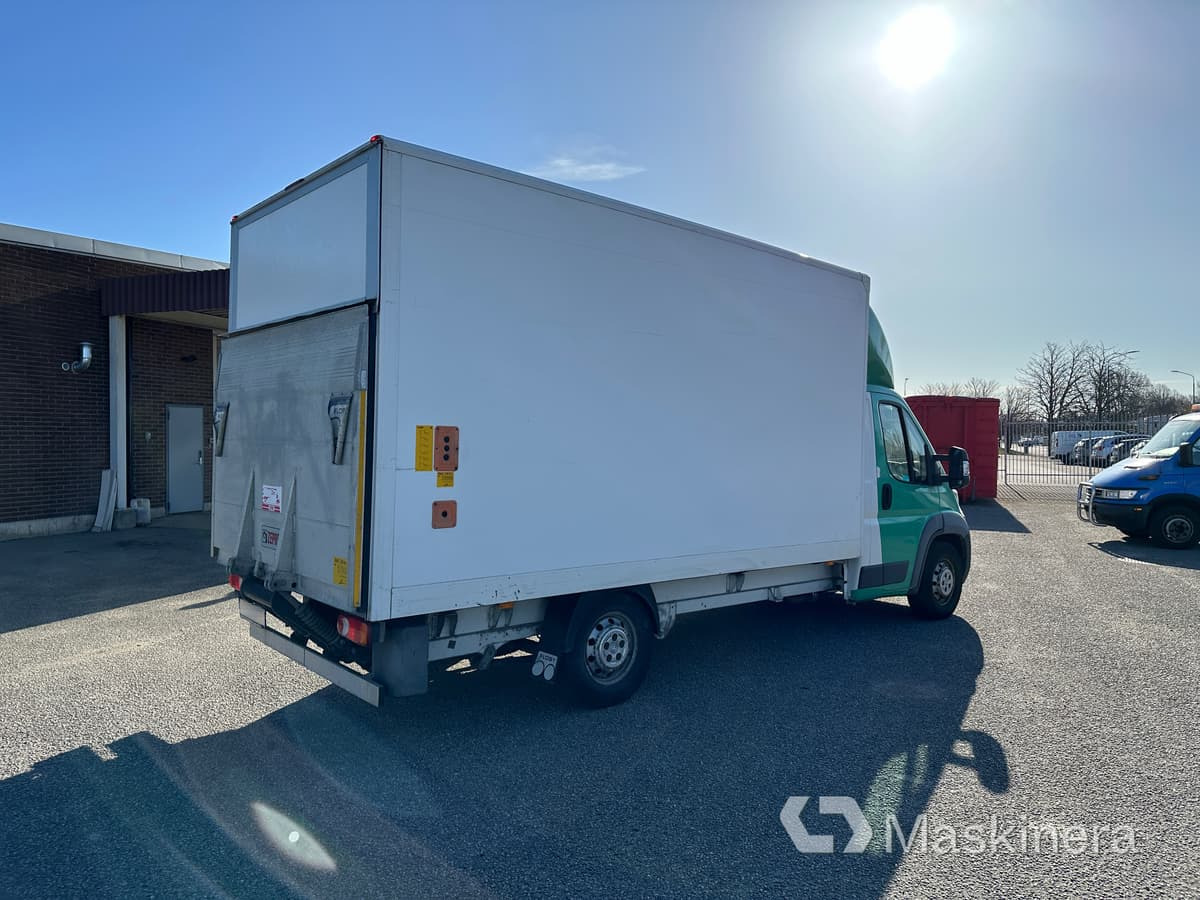 Lastbil Peugeot Boxer 2017 - Fourgon: photos 5 Lastbil Peugeot Boxer 2017 - Fourgon: photos 5