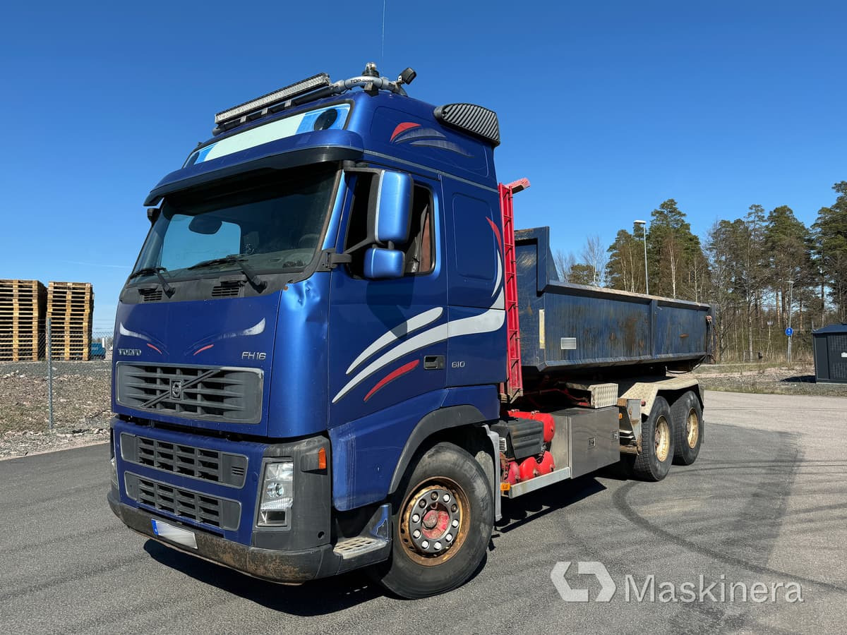 Lastväxlare Volvo FH16 tandemdrift - Camion ampliroll: photos 1 Lastväxlare Volvo FH16 tandemdrift - Camion ampliroll: photos 1