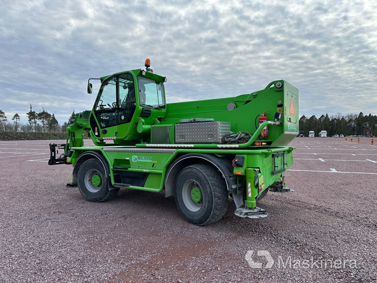 Merlo Roto 60.24 MCSS Teleskoplastare Merlo Roto 60.24 - Chariot télescopique: photos 3 Merlo Roto 60.24 MCSS Teleskoplastare Merlo Roto 60.24 - Chariot télescopique: photos 3