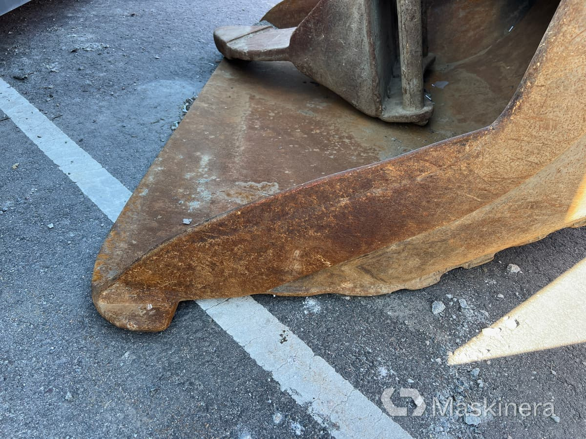 Planeringsskopa Götene S70 - Godet pour pelle: photos 5 Planeringsskopa Götene S70 - Godet pour pelle: photos 5