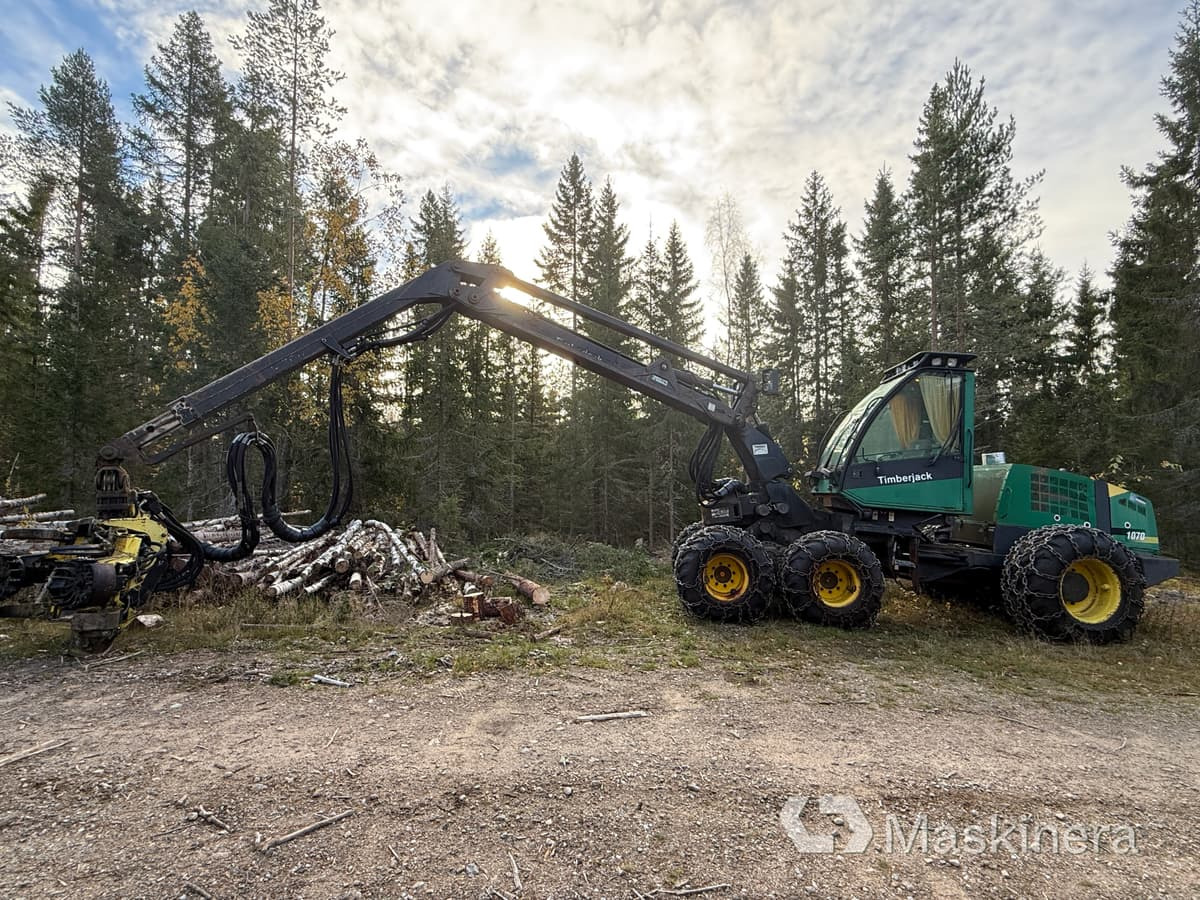 Skördare Timberjack 1070 - Abatteuse: photos 2 Skördare Timberjack 1070 - Abatteuse: photos 2