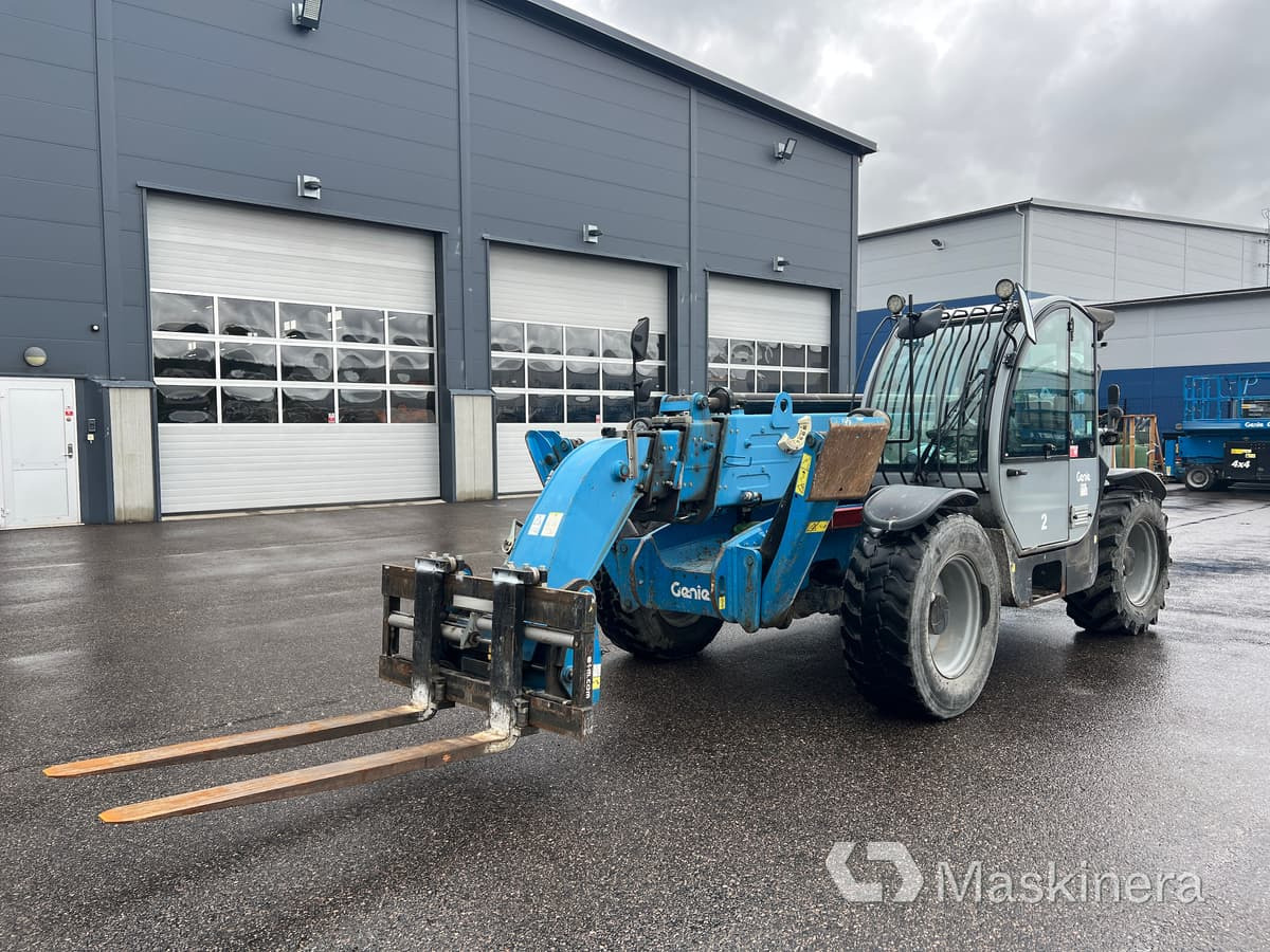 Chariot télescopique Teleskoplastare Genie GTH 4017SX med tillbehör: photos 1
