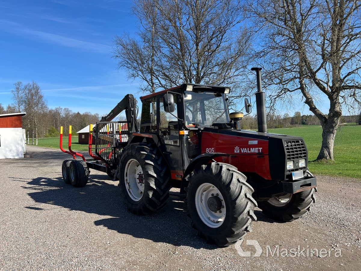 Valmet 805 / Palms 675 Traktor Valmet 805 med Skogsvagn Palms 675 - Tracteur agricole: photos 3 Valmet 805 / Palms 675 Traktor Valmet 805 med Skogsvagn Palms 675 - Tracteur agricole: photos 3