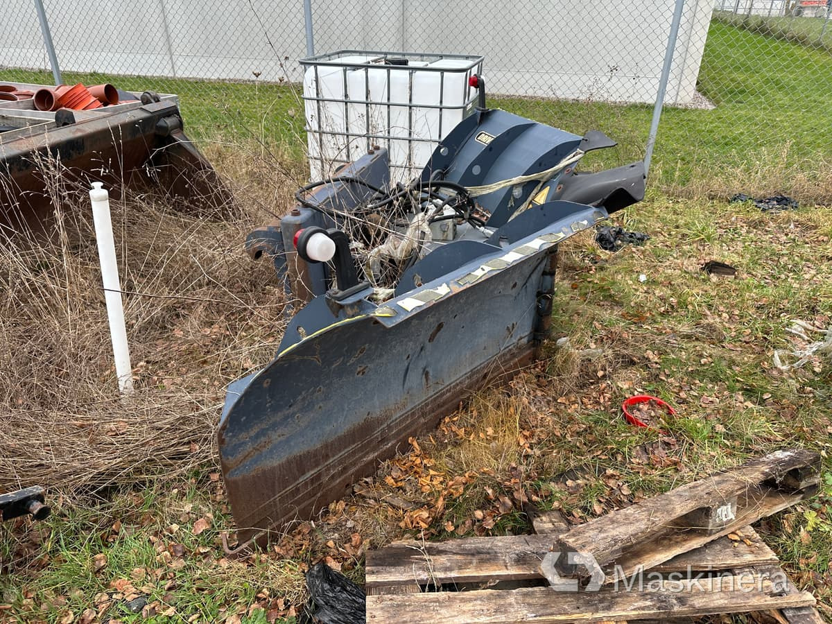 Vikplog Drivex VB 320 BM - Lame à neige: photos 2 Vikplog Drivex VB 320 BM - Lame à neige: photos 2