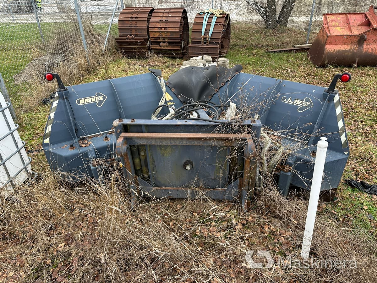 Vikplog Drivex VB 320 BM - Lame à neige: photos 4 Vikplog Drivex VB 320 BM - Lame à neige: photos 4