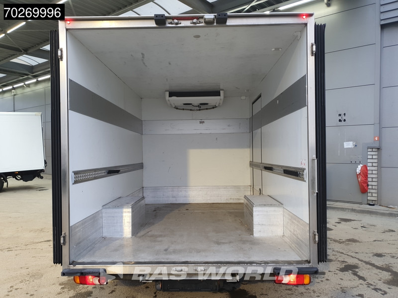 Fiat Ducato 150pk Koelwagen Vries Carrier Xarios 350 Stekker 220V Koeler Kühlwagen Vriezer 16m3 Airco - Véhicule utilitaire frigorifique: photos 3 Fiat Ducato 150pk Koelwagen Vries Carrier Xarios 350 Stekker 220V Koeler Kühlwagen Vriezer 16m3 Airco - Véhicule utilitaire frigorifique: photos 3