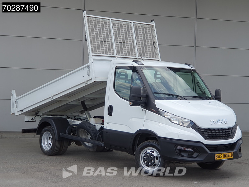Iveco Daily 35C16 3.0L Kipper Dubbellucht 3,5t Trekhaak Airco Cruise Navi Camera Euro6 Tipper Benne Kieper 2m3 Airco Trekhaak Cruise control - Véhicule utilitaire benne: photos 3 Iveco Daily 35C16 3.0L Kipper Dubbellucht 3,5t Trekhaak Airco Cruise Navi Camera Euro6 Tipper Benne Kieper 2m3 Airco Trekhaak Cruise control - Véhicule utilitaire benne: photos 3