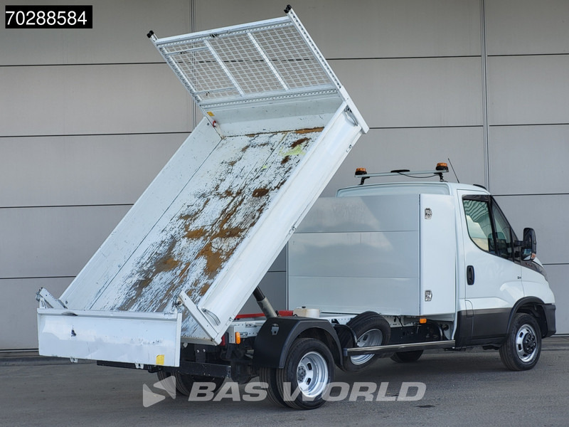 Iveco Daily 35C16 3.0L Kipper met Kist Dubbellucht 3,5t Trekhaak Navi Airco Cruise Camera Euro6 Tipper Benne Kieper 2m3 Airco Trekhaak Cruis - Véhicule utilitaire benne: photos 2 Iveco Daily 35C16 3.0L Kipper met Kist Dubbellucht 3,5t Trekhaak Navi Airco Cruise Camera Euro6 Tipper Benne Kieper 2m3 Airco Trekhaak Cruis - Véhicule utilitaire benne: photos 2