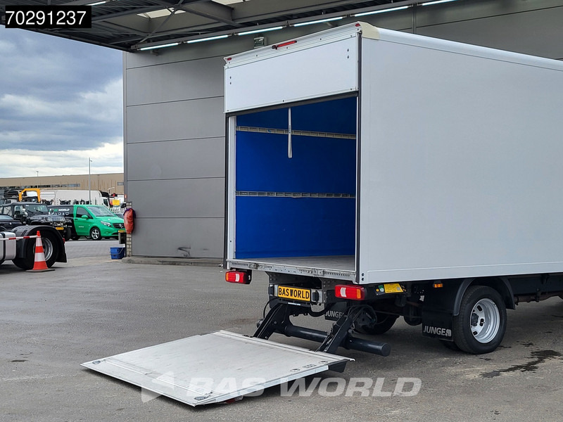Iveco Daily 35C16 Laadklep Automaat Dubbellucht Bakwagen Airco Camera Euro6 Meubelbak Koffer 19m3 Airco - Fourgon: photos 3 Iveco Daily 35C16 Laadklep Automaat Dubbellucht Bakwagen Airco Camera Euro6 Meubelbak Koffer 19m3 Airco - Fourgon: photos 3