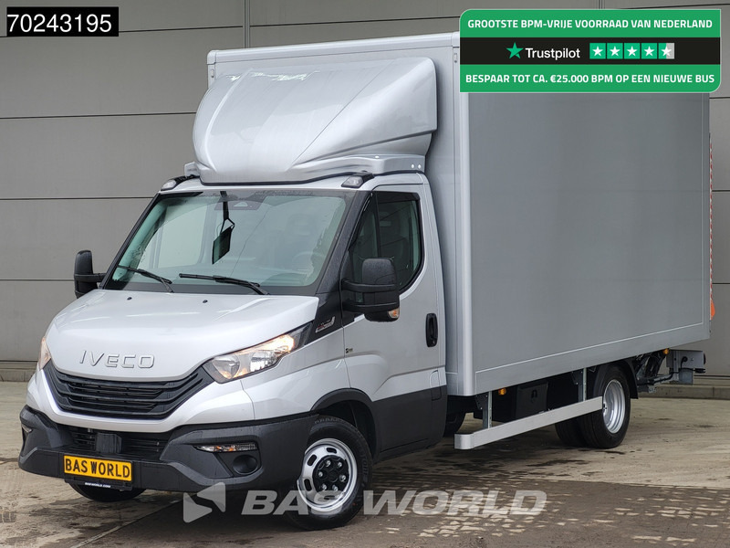 Iveco Daily 35C18 2025 MODEL Automaat 1000kg Laadklep ACC Navi Airco Zijdeur Bakwagen Meubelbak Koffer 21m3 Airco - Fourgon: photos 1 Iveco Daily 35C18 2025 MODEL Automaat 1000kg Laadklep ACC Navi Airco Zijdeur Bakwagen Meubelbak Koffer 21m3 Airco - Fourgon: photos 1