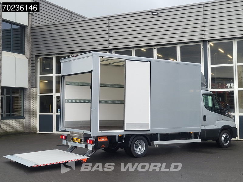 Iveco Daily 35C18 2025 MODEL Automaat 1000kg Laadklep ACC Navi Airco Zijdeur Bakwagen Meubelbak Koffer 22m3 Airco - Fourgon: photos 3 Iveco Daily 35C18 2025 MODEL Automaat 1000kg Laadklep ACC Navi Airco Zijdeur Bakwagen Meubelbak Koffer 22m3 Airco - Fourgon: photos 3