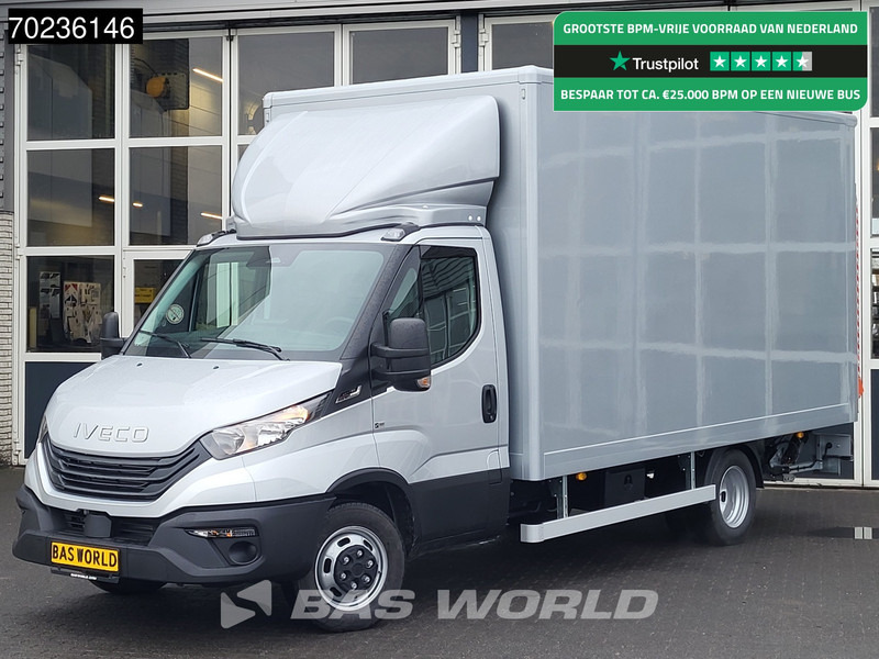 Iveco Daily 35C18 2025 MODEL Automaat 1000kg Laadklep ACC Navi Airco Zijdeur Bakwagen Meubelbak Koffer 22m3 Airco - Fourgon: photos 1 Iveco Daily 35C18 2025 MODEL Automaat 1000kg Laadklep ACC Navi Airco Zijdeur Bakwagen Meubelbak Koffer 22m3 Airco - Fourgon: photos 1
