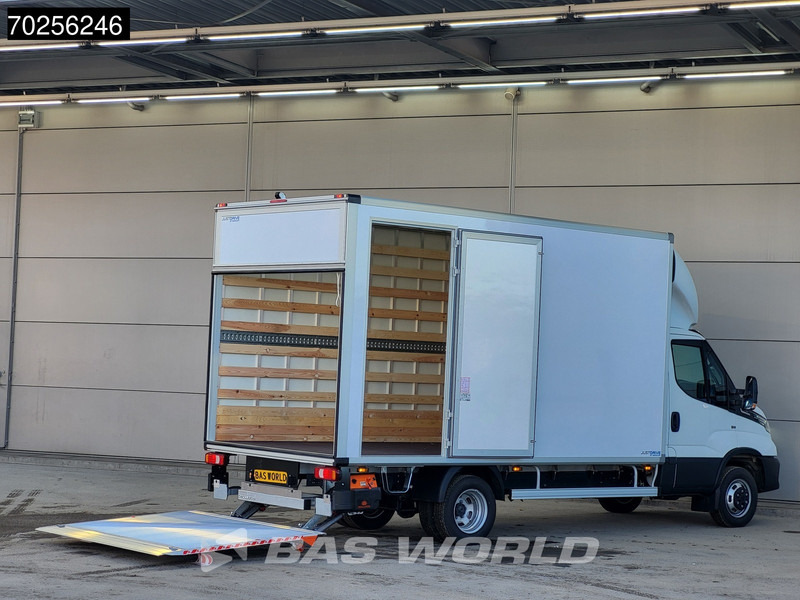 Iveco Daily 35C18 3.0L Automaat Bakwagen Laadklep LED Navi Camera Airco Cruise Meubelbak Koffer Airco Cruise control - Fourgon: photos 3 Iveco Daily 35C18 3.0L Automaat Bakwagen Laadklep LED Navi Camera Airco Cruise Meubelbak Koffer Airco Cruise control - Fourgon: photos 3