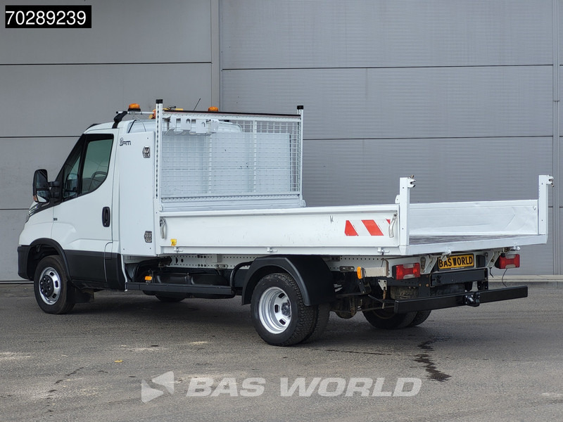 Iveco Daily 35C18 3.0L Automaat Kipper met Kist Dubbellucht 3,5t Trekhaak LED Airco Cruise Euro6 Tipper Benne Kieper 2m3 Airco Trekhaak Crui - Véhicule utilitaire benne: photos 5 Iveco Daily 35C18 3.0L Automaat Kipper met Kist Dubbellucht 3,5t Trekhaak LED Airco Cruise Euro6 Tipper Benne Kieper 2m3 Airco Trekhaak Crui - Véhicule utilitaire benne: photos 5