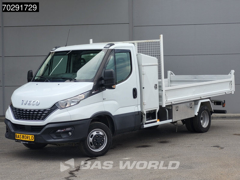 Iveco Daily 35C18 3.0L Automaat Open Laadbak met Kist Dubbellucht 3,5t Trekhaak Cruise Euro6 Pritsche Pickup Open Box 2m3 Trekhaak Cruise co - Fourgon plateau: photos 2 Iveco Daily 35C18 3.0L Automaat Open Laadbak met Kist Dubbellucht 3,5t Trekhaak Cruise Euro6 Pritsche Pickup Open Box 2m3 Trekhaak Cruise co - Fourgon plateau: photos 2