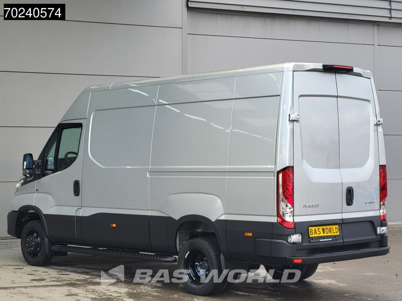 Iveco Daily 35C18 3.0L Black Edition Automaat 180PK L2H2 Dubbellucht 3,5t Trekgewicht ACC LED Navi Camera Parkeersensoren Euro6 L2 12m3 Airc - Fourgon utilitaire: photos 2 Iveco Daily 35C18 3.0L Black Edition Automaat 180PK L2H2 Dubbellucht 3,5t Trekgewicht ACC LED Navi Camera Parkeersensoren Euro6 L2 12m3 Airc - Fourgon utilitaire: photos 2