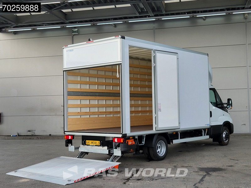 Iveco Daily 35C18 Laadklep Automaat Luchtvering Zijdeur Bakwagen Navi LED Airco Cruise Camera Lat om Lat Euro6 Meubelbak Koffer 22m3 Airco C - Fourgon: photos 3 Iveco Daily 35C18 Laadklep Automaat Luchtvering Zijdeur Bakwagen Navi LED Airco Cruise Camera Lat om Lat Euro6 Meubelbak Koffer 22m3 Airco C - Fourgon: photos 3