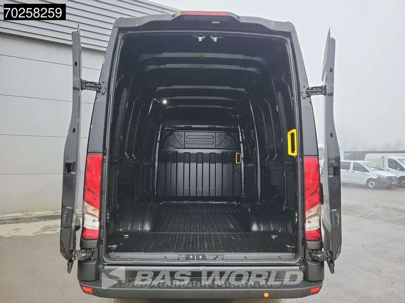 Iveco Daily 35C21 210PK Automaat L2H2 Black Edition Dubbellucht ACC LED Camera L2 12m3 Airco - Fourgon utilitaire: photos 2 Iveco Daily 35C21 210PK Automaat L2H2 Black Edition Dubbellucht ACC LED Camera L2 12m3 Airco - Fourgon utilitaire: photos 2