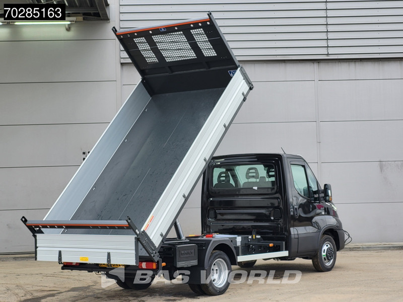 Iveco Daily 35C21 3.0L 210PK Automaat Open Laadbak 2025 ACC Airco CarPlay Pritsche Pickup Open Box Airco - Fourgon plateau: photos 3 Iveco Daily 35C21 3.0L 210PK Automaat Open Laadbak 2025 ACC Airco CarPlay Pritsche Pickup Open Box Airco - Fourgon plateau: photos 3