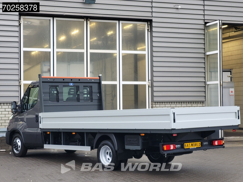 Iveco Daily 35C21 3.0L Automaat 210PK 2025-Model Open laadbak Dubbellucht CarPlay ACC LED 3,5T Trekvermogen Euro6 Pritsche Pickup Airco - Fourgon plateau: photos 2 Iveco Daily 35C21 3.0L Automaat 210PK 2025-Model Open laadbak Dubbellucht CarPlay ACC LED 3,5T Trekvermogen Euro6 Pritsche Pickup Airco - Fourgon plateau: photos 2
