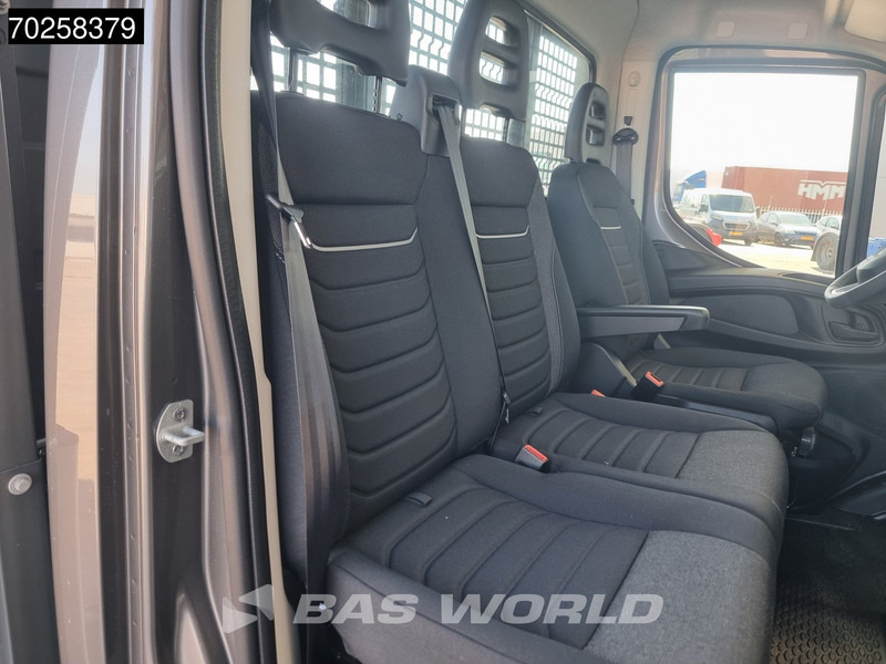 Iveco Daily 35C21 3.0L Black Edition Automaat 210PK 2025-Model Open laadbak Dubbellucht CarPlay ACC LED 3,5T Trekvermogen Euro6 Pritsche Pic - Fourgon plateau: photos 5 Iveco Daily 35C21 3.0L Black Edition Automaat 210PK 2025-Model Open laadbak Dubbellucht CarPlay ACC LED 3,5T Trekvermogen Euro6 Pritsche Pic - Fourgon plateau: photos 5