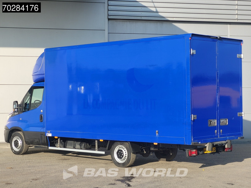 Iveco Daily 35S14 Automaat Bakwagen Achterdeuren Airco Cruise Euro6 Meubelbak Koffer 24m3 Airco Cruise control - Fourgon: photos 2 Iveco Daily 35S14 Automaat Bakwagen Achterdeuren Airco Cruise Euro6 Meubelbak Koffer 24m3 Airco Cruise control - Fourgon: photos 2